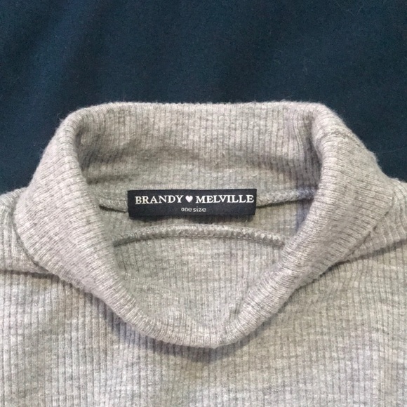 grey mock neck long sleeve shirt - Picture 6 of 8